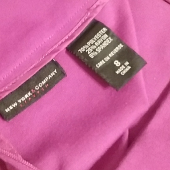 New York and Co Skirt. - Picture 2 of 4